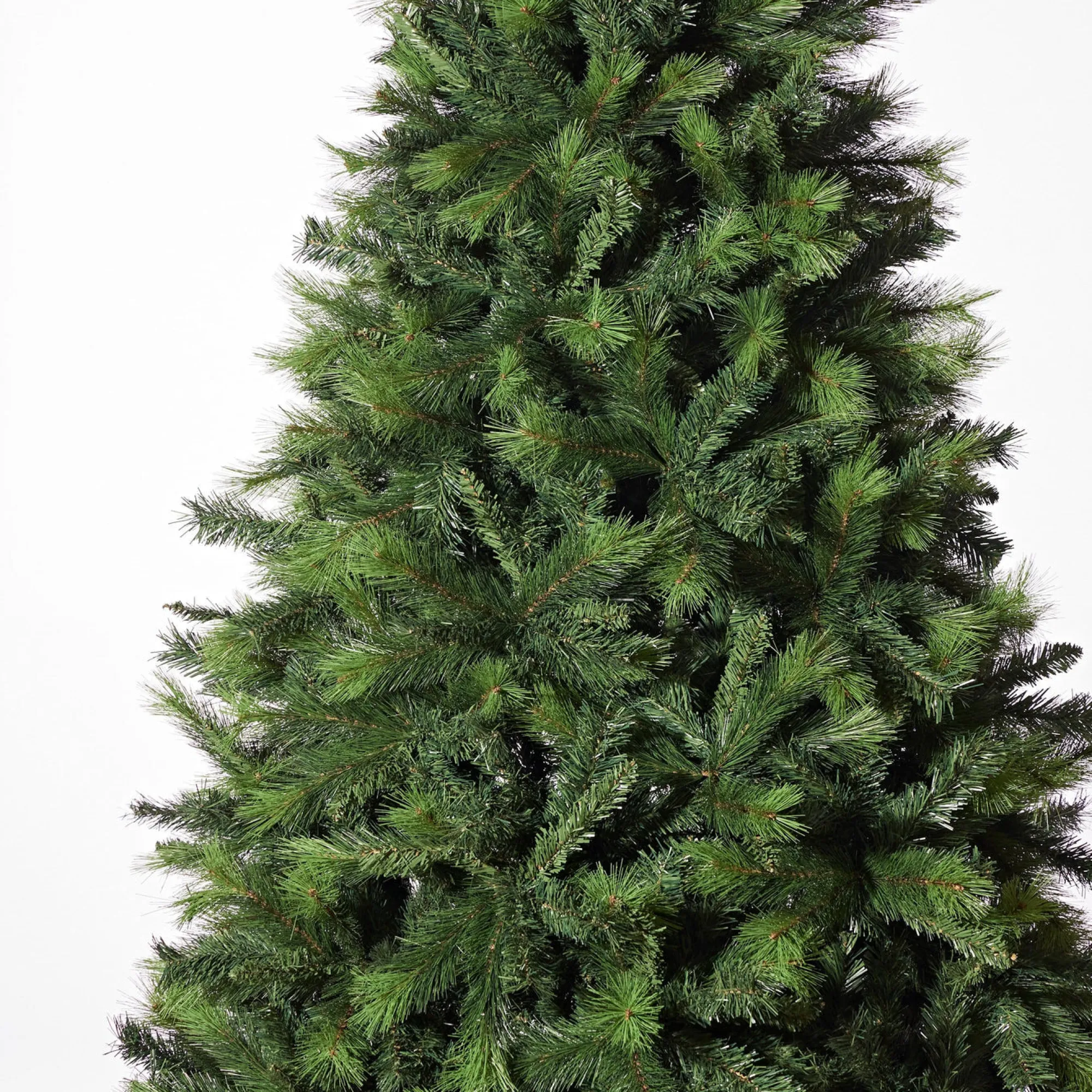 Artificial Trees>Christmas World Evergreen Forest Tree 7Ft (2.1M)
